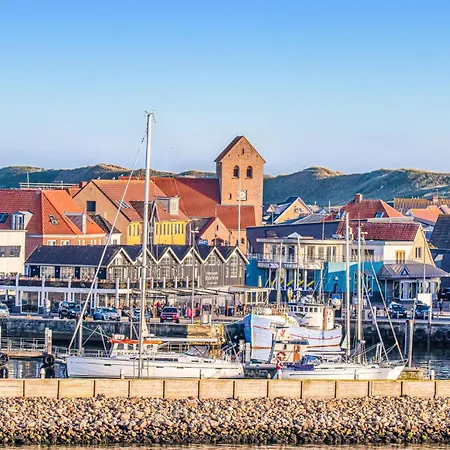 Сasa de vacaciones Beautiful In Hvide Sande With Sauna *